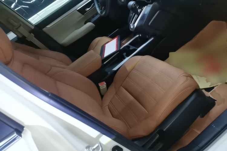 Used Honda CR-V 2021 240TURBO CVT 2WD Comfort Version Right Front Seat