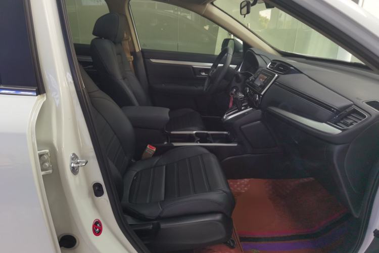 Used Honda CR-V 2021 240TURBO CVT 2WD Comfort Version Right Front Seat