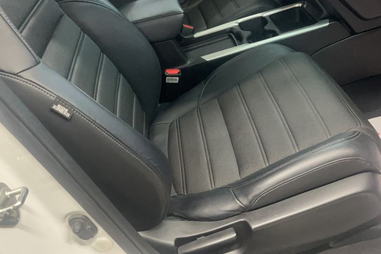 Used Honda CR-V 2021 240TURBO CVT Two-Wheel Drive Urban Edition Right Front Seat