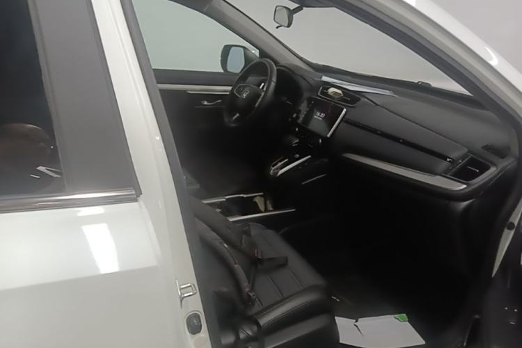 Used Honda CR-V 2021 240TURBO CVT Two-Wheel Drive Urban Edition Right Front Seat
