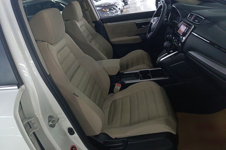Used Honda CR-V 2021 240TURBO CVT 2WD Comfort Version Right Front Seat