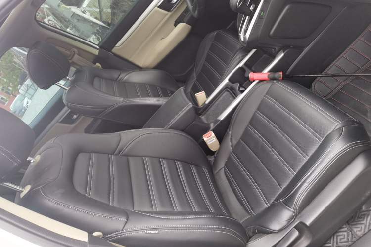 Used Honda CR-V 2021 240TURBO CVT 2WD Comfort Version Right Front Seat