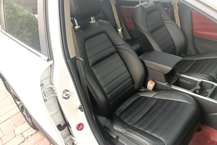 Used Honda CR-V 2021 240TURBO CVT 2WD Comfort Version Right Front Seat