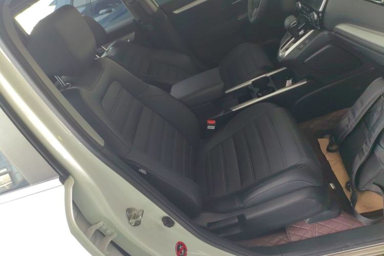Used Honda CR-V 2021 240TURBO CVT Two-Wheel Drive Urban Edition Right Front Seat