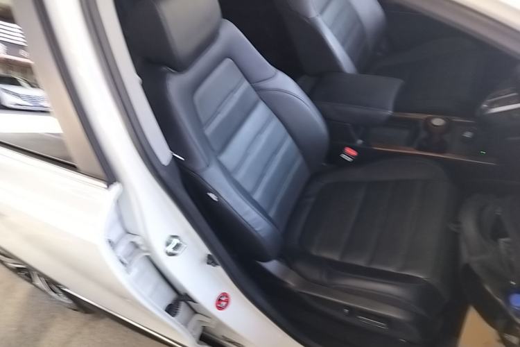 Used Honda CR-V 2021 240TURBO CVT 2WD Fashion Edition Right Front Seat