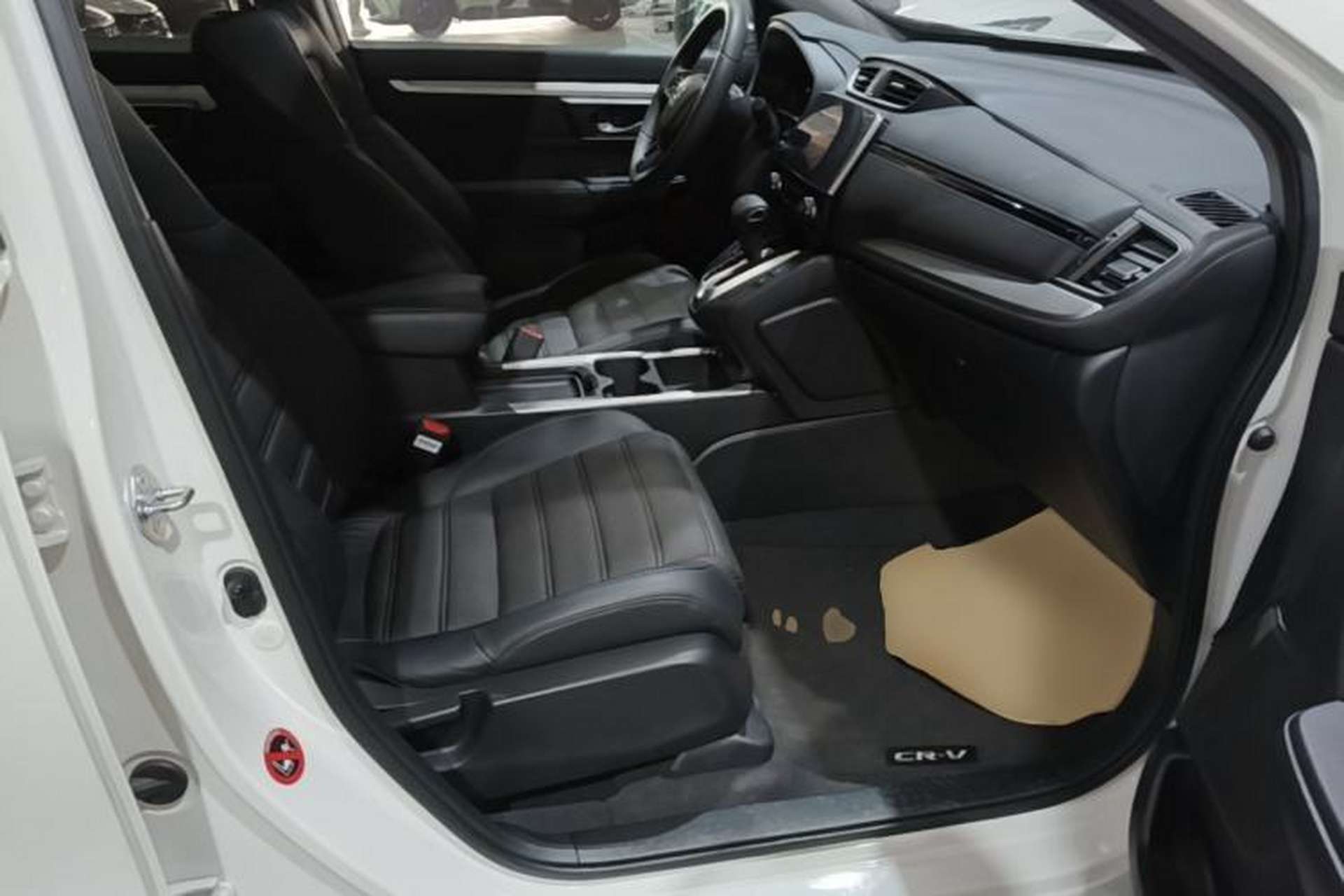 Used Honda CR-V 2021 240TURBO CVT Two-Wheel Drive Urban Edition Right Front Seat