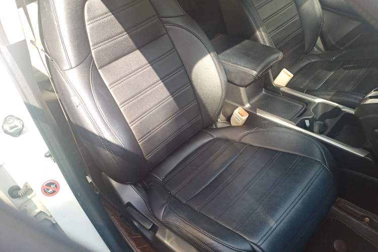 Used Honda CR-V 2021 240TURBO CVT 2WD Comfort Version Right Front Seat