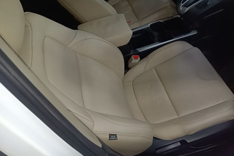 Used Honda CR-V 2021 240TURBO CVT 2WD Comfort Version Right Front Seat
