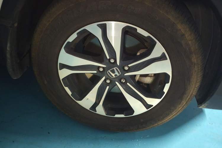 Used Honda CR-V 2021 240TURBO CVT 2WD Comfort Version Right Front Wheel Hub