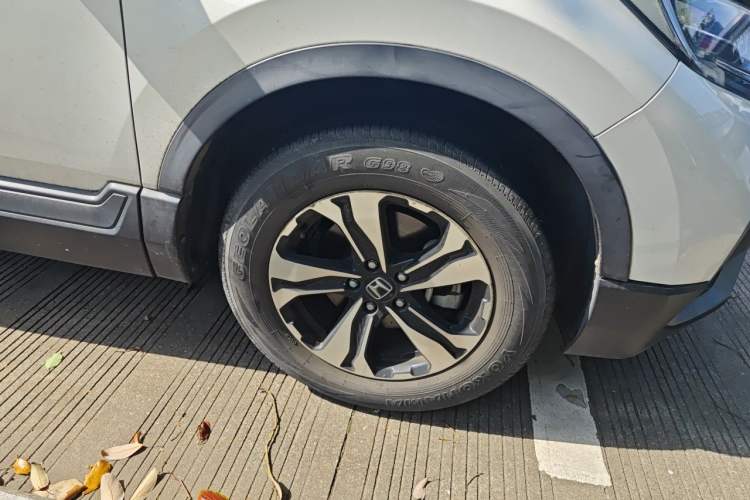 Used Honda CR-V 2021 240TURBO CVT 2WD Comfort Version Right Front Wheel Hub