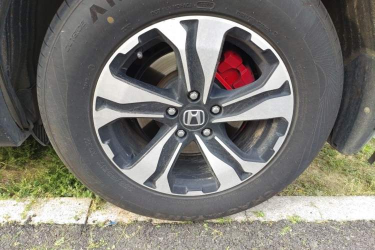 Used Honda CR-V 2021 240TURBO CVT 2WD Comfort Version Right Front Wheel Hub