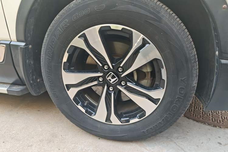 Used Honda CR-V 2021 240TURBO CVT 2WD Comfort Version Right Front Wheel Hub
