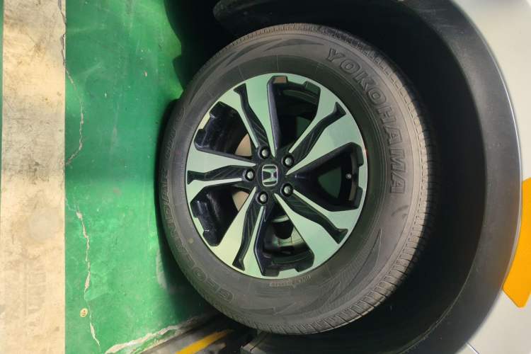 Used Honda CR-V 2021 240TURBO CVT 2WD Fashion Edition Right Front Wheel Hub