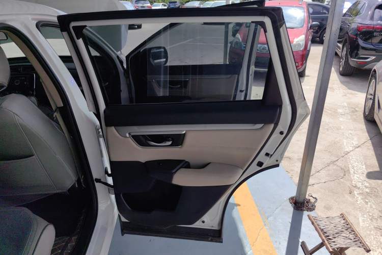 Used Honda CR-V 2021 240TURBO CVT 2WD Comfort Version Right Rear Door Interior