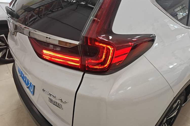 Used Honda CR-V 2021 240TURBO CVT 2WD Fashion Edition Right Rear Taillight