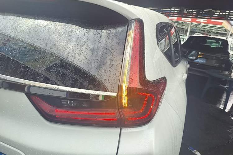 Used Honda CR-V 2021 240TURBO CVT 2WD Fashion Edition Right Rear Taillight