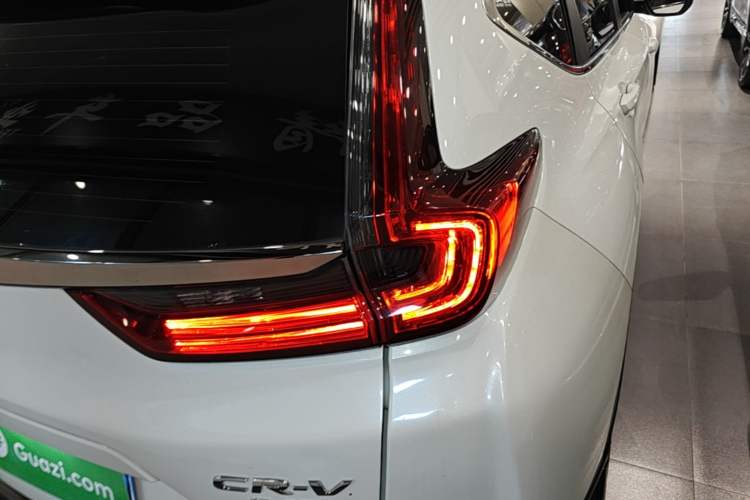 Used Honda CR-V 2021 240TURBO CVT 2WD Comfort Version Right Rear Taillight
