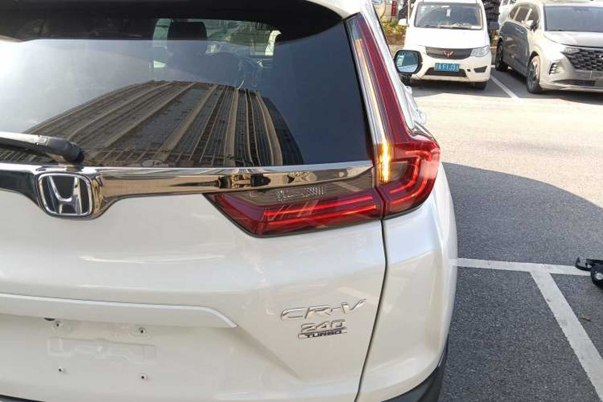 Used Honda CR-V 2021 240TURBO CVT 2WD Fashion Edition Right Rear Taillight