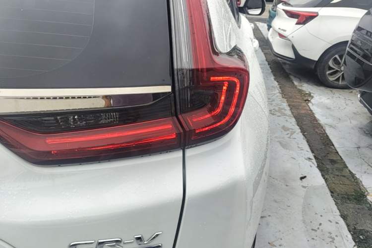 Used Honda CR-V 2021 Rui Hybrid 2.0L 2WD Pure Speed Edition Right Rear Taillight