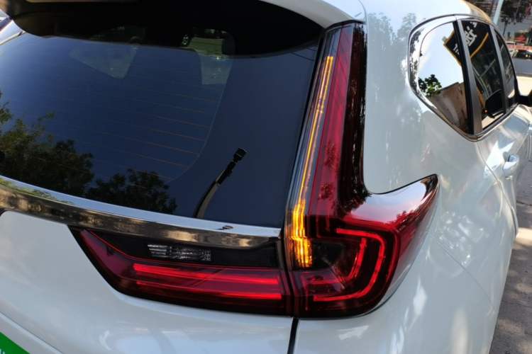 Used Honda CR-V 2021 240TURBO CVT 2WD Comfort Version Right Rear Taillight