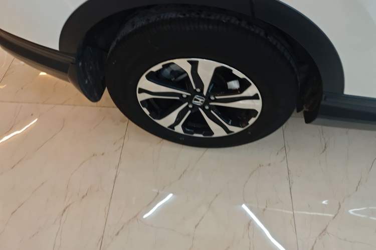 Used Honda CR-V 2021 240TURBO CVT 2WD Comfort Version Right Rear Wheel Hub
