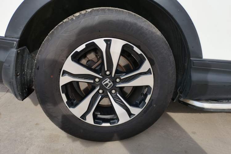 Used Honda CR-V 2021 240TURBO CVT 2WD Comfort Version Right Rear Wheel Hub