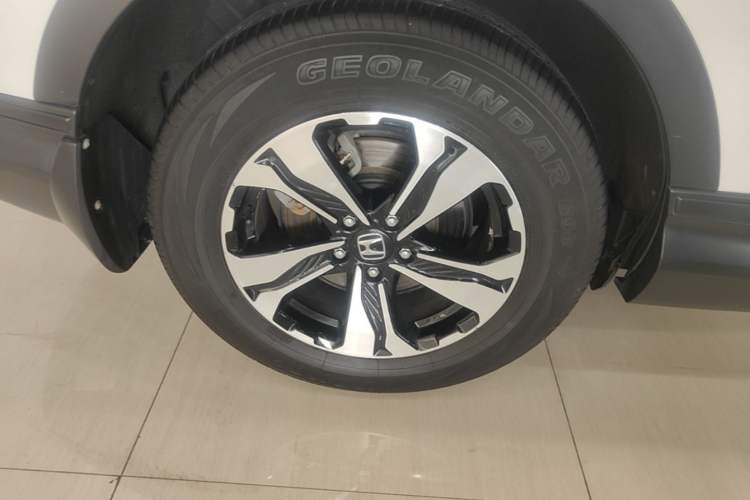Used Honda CR-V 2021 240TURBO CVT 2WD Comfort Version Right Rear Wheel Hub