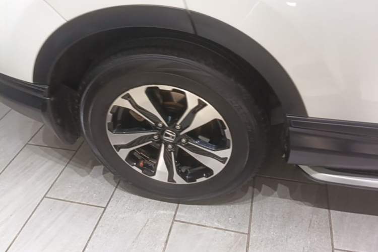 Used Honda CR-V 2021 240TURBO CVT 2WD Comfort Version Right Rear Wheel Hub