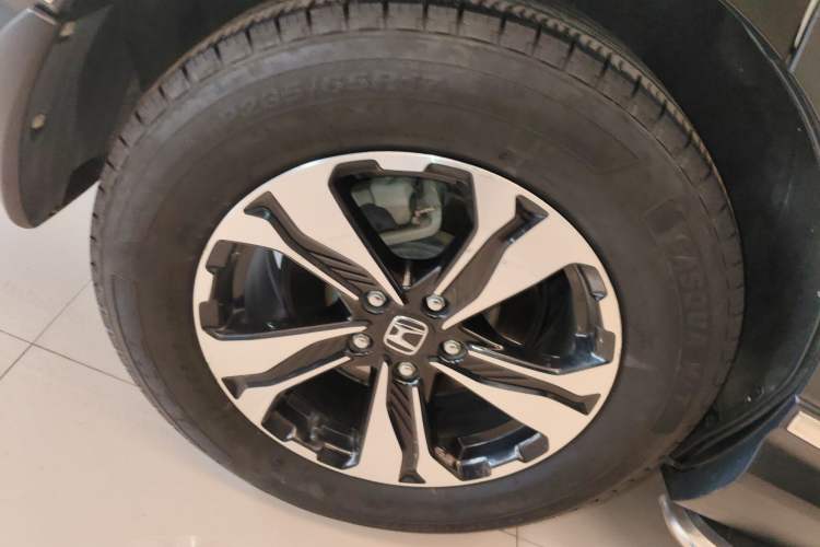 Used Honda CR-V 2021 240TURBO CVT 2WD Comfort Version Right Rear Wheel Hub