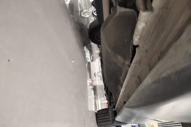 Used Honda CR-V 2021 240TURBO CVT 2WD Comfort Version Right Side Sill