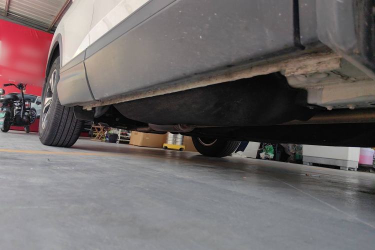 Used Honda CR-V 2021 240TURBO CVT 2WD Comfort Version Right Side Sill