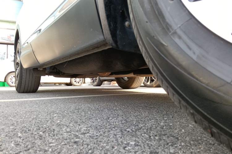 Used Honda CR-V 2021 240TURBO CVT 2WD Fashion Edition Right Side Sill