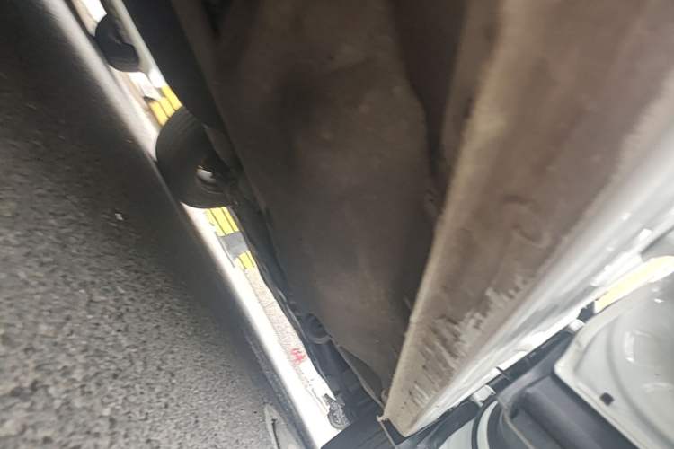 Used Honda CR-V 2021 240TURBO CVT 2WD Comfort Version Right Side Sill