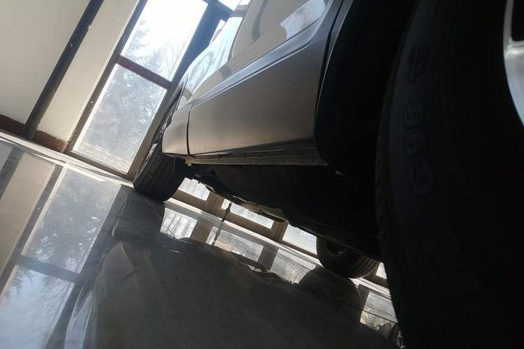 Used Honda CR-V 2021 240TURBO CVT 2WD Comfort Version Right Side Sill
