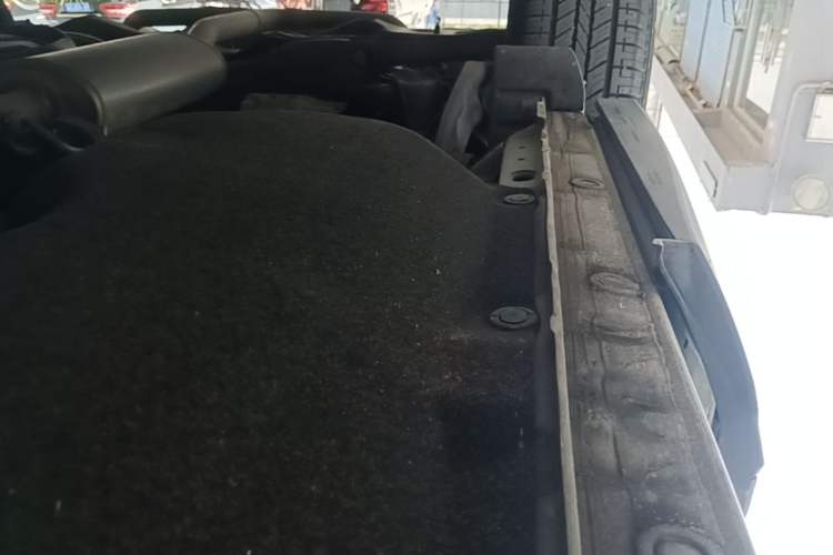 Used Honda CR-V 2021 240TURBO CVT 2WD Comfort Version Right Side Sill