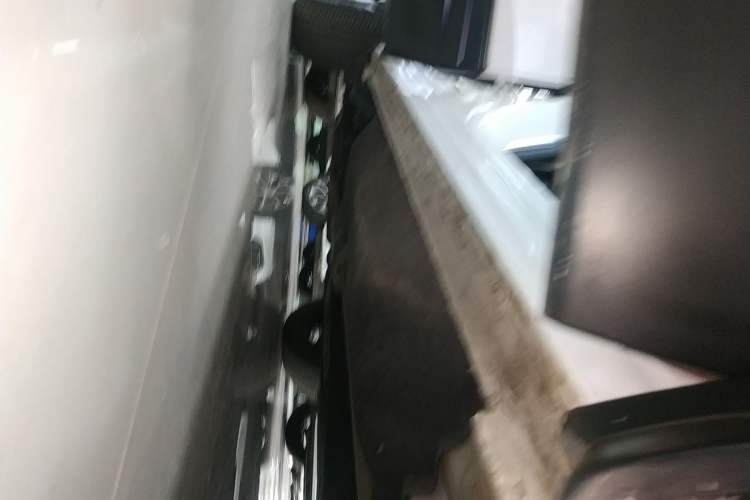 Used Honda CR-V 2021 240TURBO CVT 2WD Comfort Version Right Side Sill