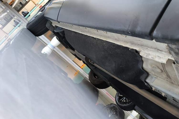 Used Honda CR-V 2021 240TURBO CVT 2WD Comfort Version Right Side Sill