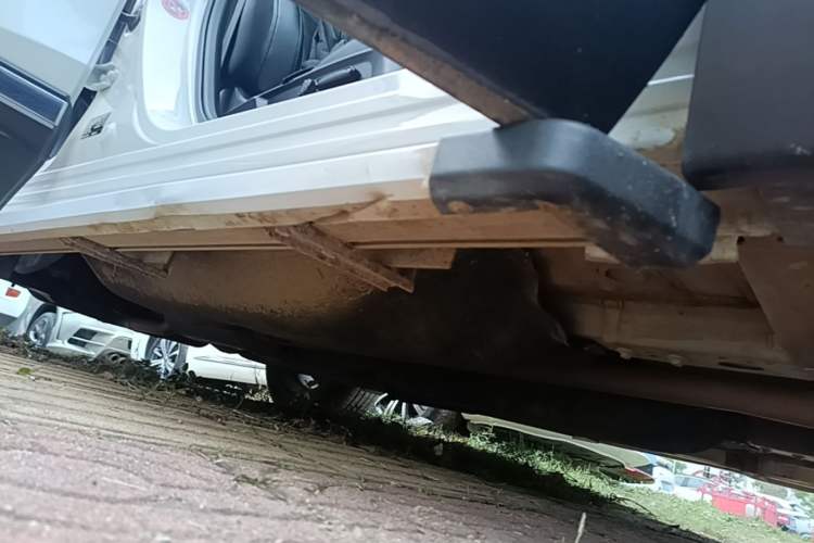 Used Honda CR-V 2021 240TURBO CVT 2WD Fashion Edition Right Side Sill