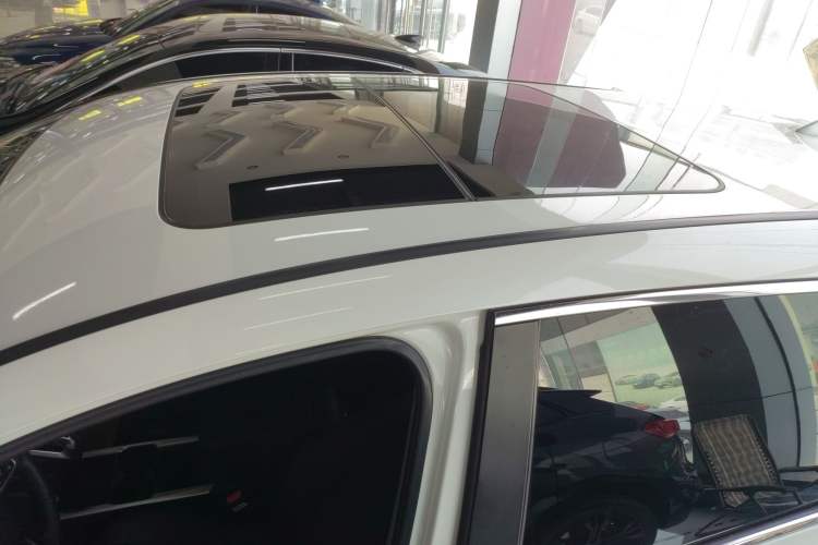 Used Honda CR-V 2021 240TURBO CVT Two-Wheel Drive Urban Edition Roof