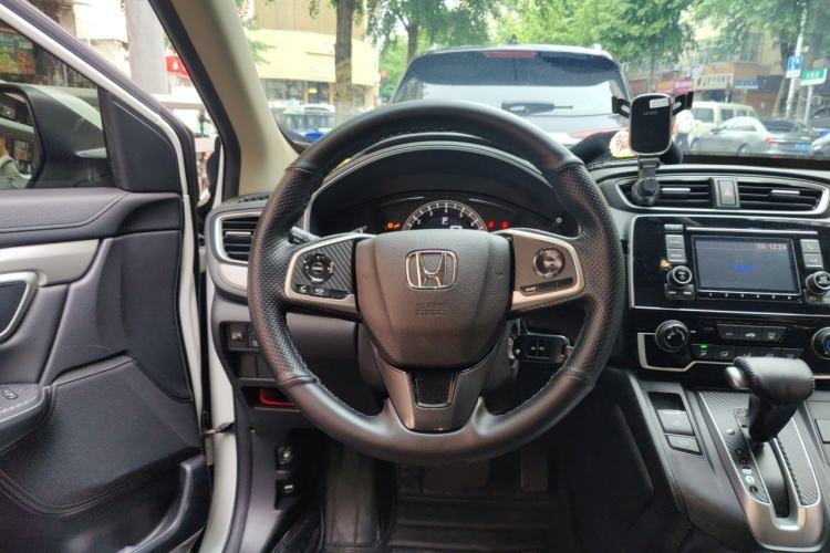 Used Honda CR-V 2021 240TURBO CVT 2WD Comfort Version Steering Wheel