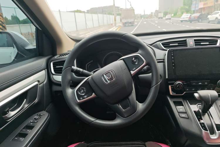 Used Honda CR-V 2021 240TURBO CVT 2WD Comfort Version Steering Wheel