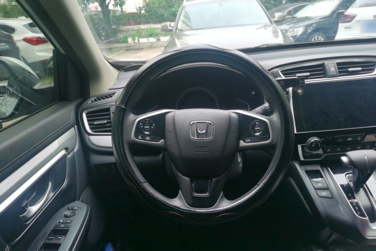 Used Honda CR-V 2021 240TURBO CVT 2WD Comfort Version Steering Wheel