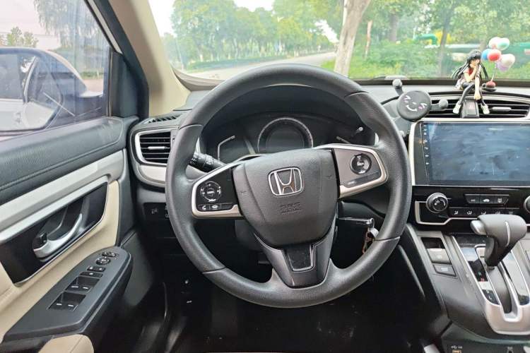 Used Honda CR-V 2021 240TURBO CVT 2WD Comfort Version Steering Wheel