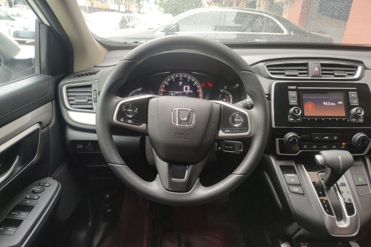 Used Honda CR-V 2021 240TURBO CVT 2WD Comfort Version Steering Wheel