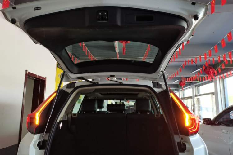 Used Honda CR-V 2021 240TURBO CVT 2WD Comfort Version Trunk