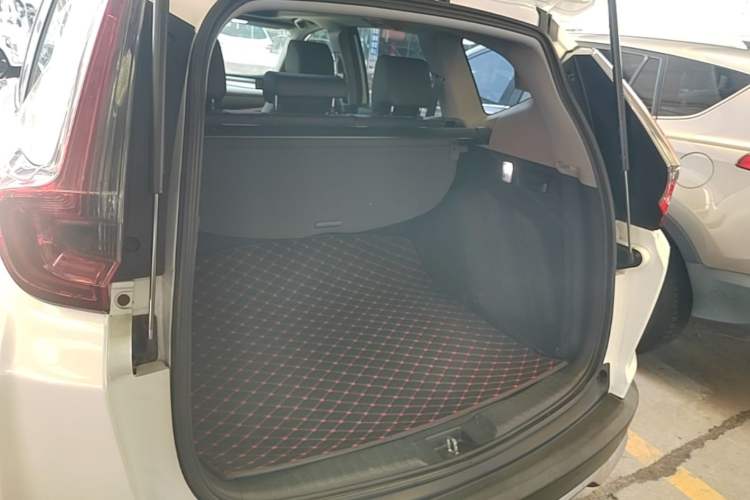 Used Honda CR-V 2021 240TURBO CVT 2WD Fashion Edition Trunk