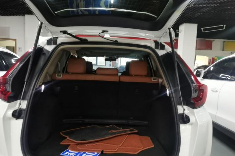 Used Honda CR-V 2021 240TURBO CVT 2WD Comfort Version Trunk