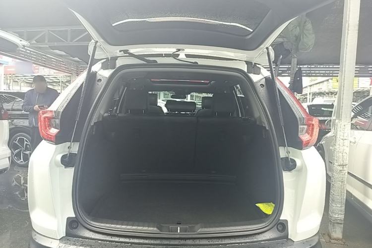 Used Honda CR-V 2021 240TURBO CVT 2WD Fashion Edition Trunk