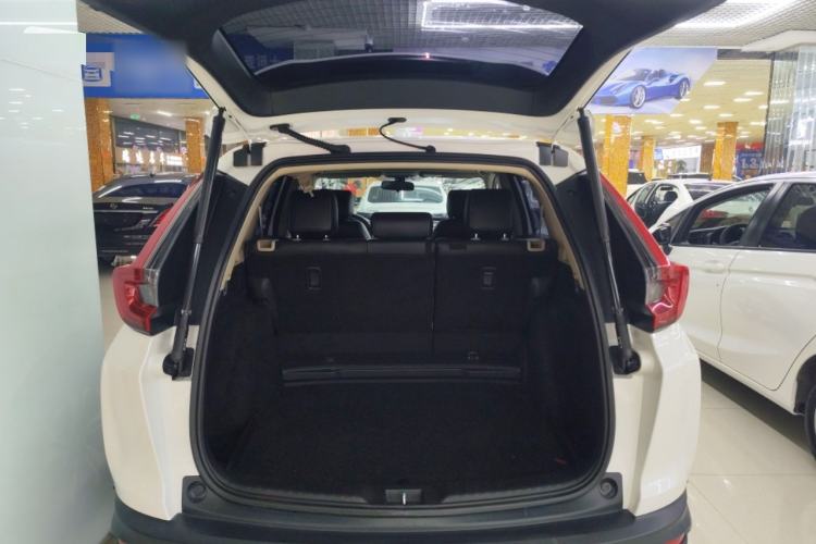 Used Honda CR-V 2021 240TURBO CVT 2WD Comfort Version Trunk