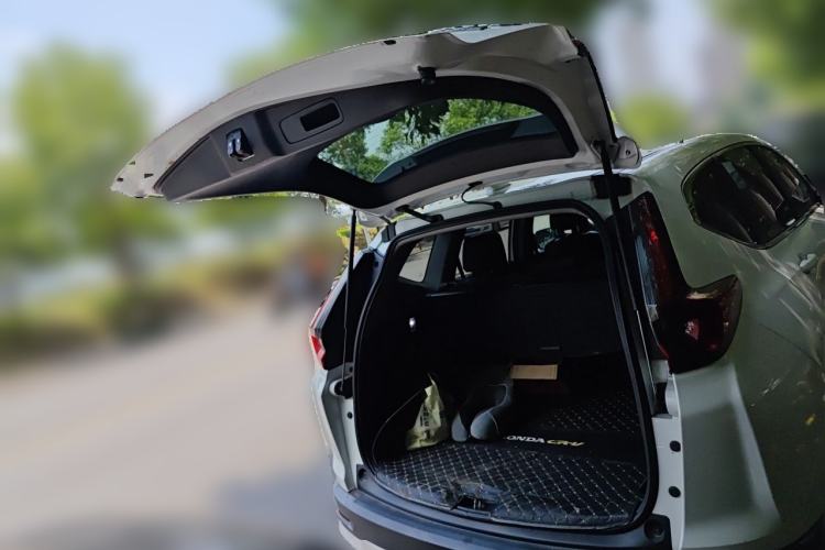 Used Honda CR-V 2021 240TURBO CVT 2WD Fashion Edition Trunk